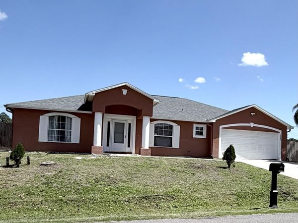 2601 Lakehurst Avenue SW , Palm Bay, FL 32908