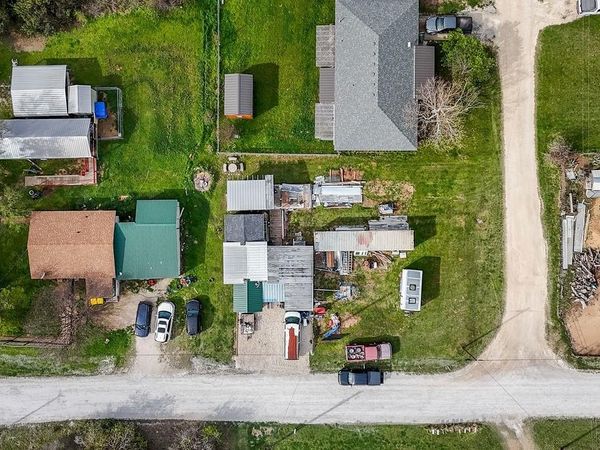 107 Harland Drive , Whitney, TX 76692