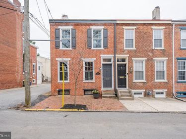 120 W UNION STREET, WEST CHESTER, PA 19382