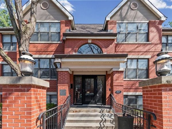 925 Washington Street, Unit 101, Kansas City, MO 64105