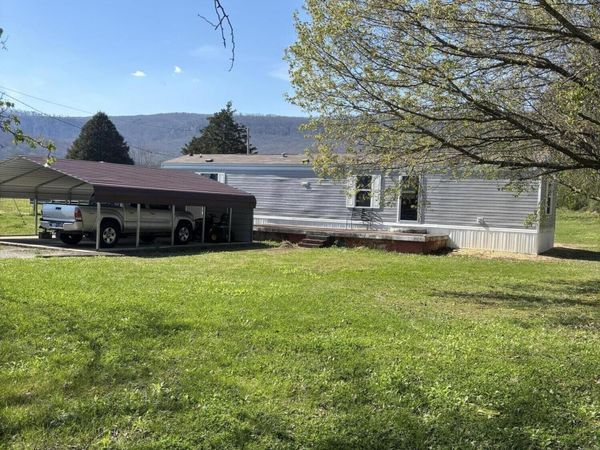 10761 Old State Highway 28, Pikeville, TN 37367