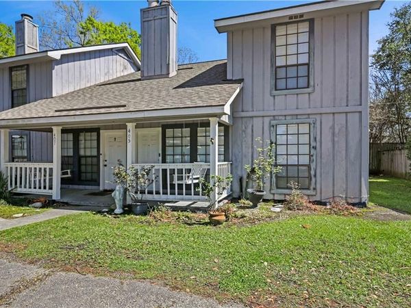 405 CEDARWOOD Drive , Unit 405, Mandeville, LA 70471