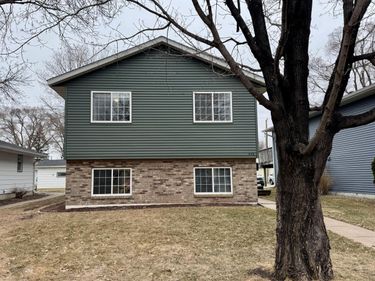 446 26th Avenue N, Saint Cloud, MN 56303