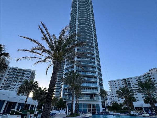 3101 S Ocean Dr , Unit 3102, Hollywood, FL 33019