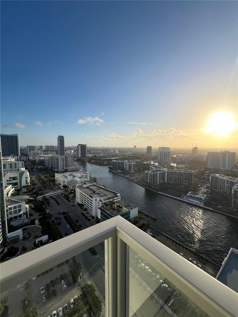 3101 S Ocean Dr , Unit 3102, Hollywood, FL 33019 Photo