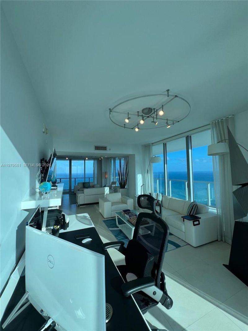 3101 S Ocean Dr , Unit 3102, Hollywood, FL 33019 Photo