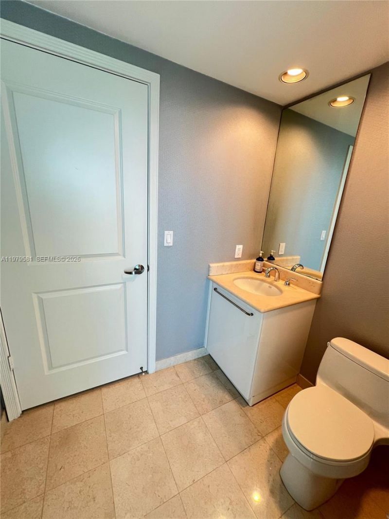 3101 S Ocean Dr , Unit 3102, Hollywood, FL 33019 Photo