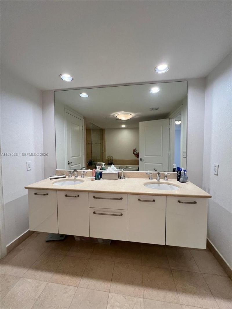 3101 S Ocean Dr , Unit 3102, Hollywood, FL 33019 Photo