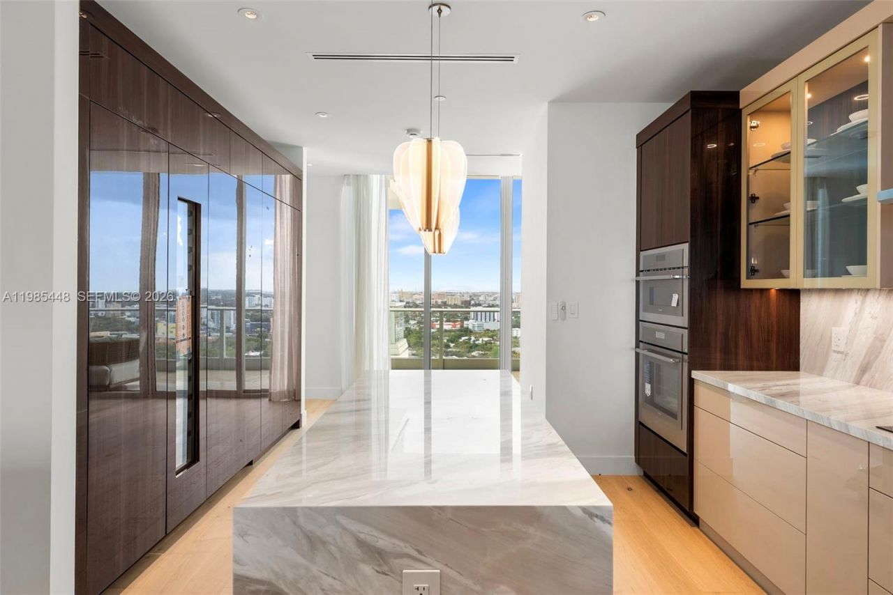 2627 S Bayshore Dr , Unit 2904, Miami, FL 33133 Photo