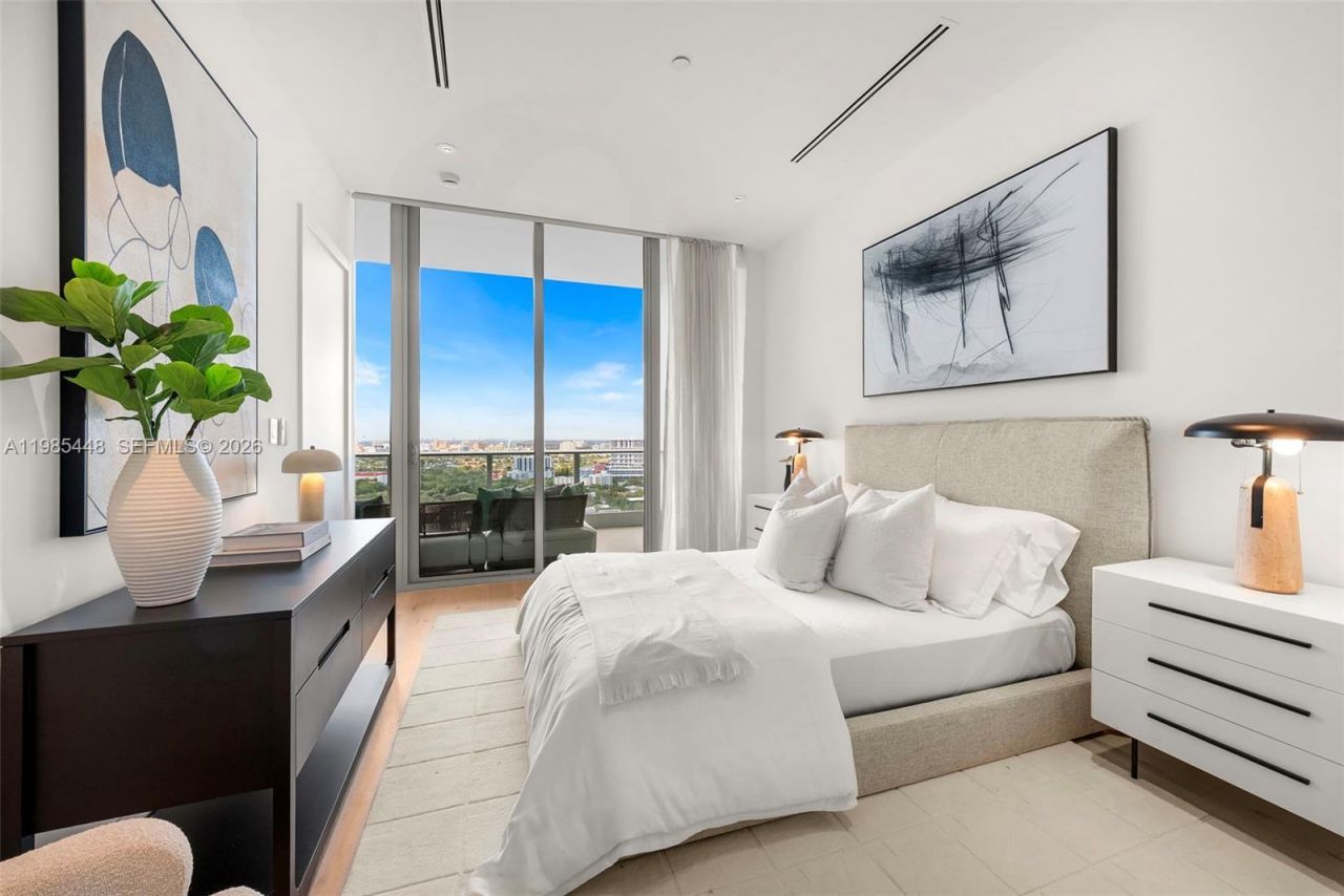 2627 S Bayshore Dr , Unit 2904, Miami, FL 33133 Photo