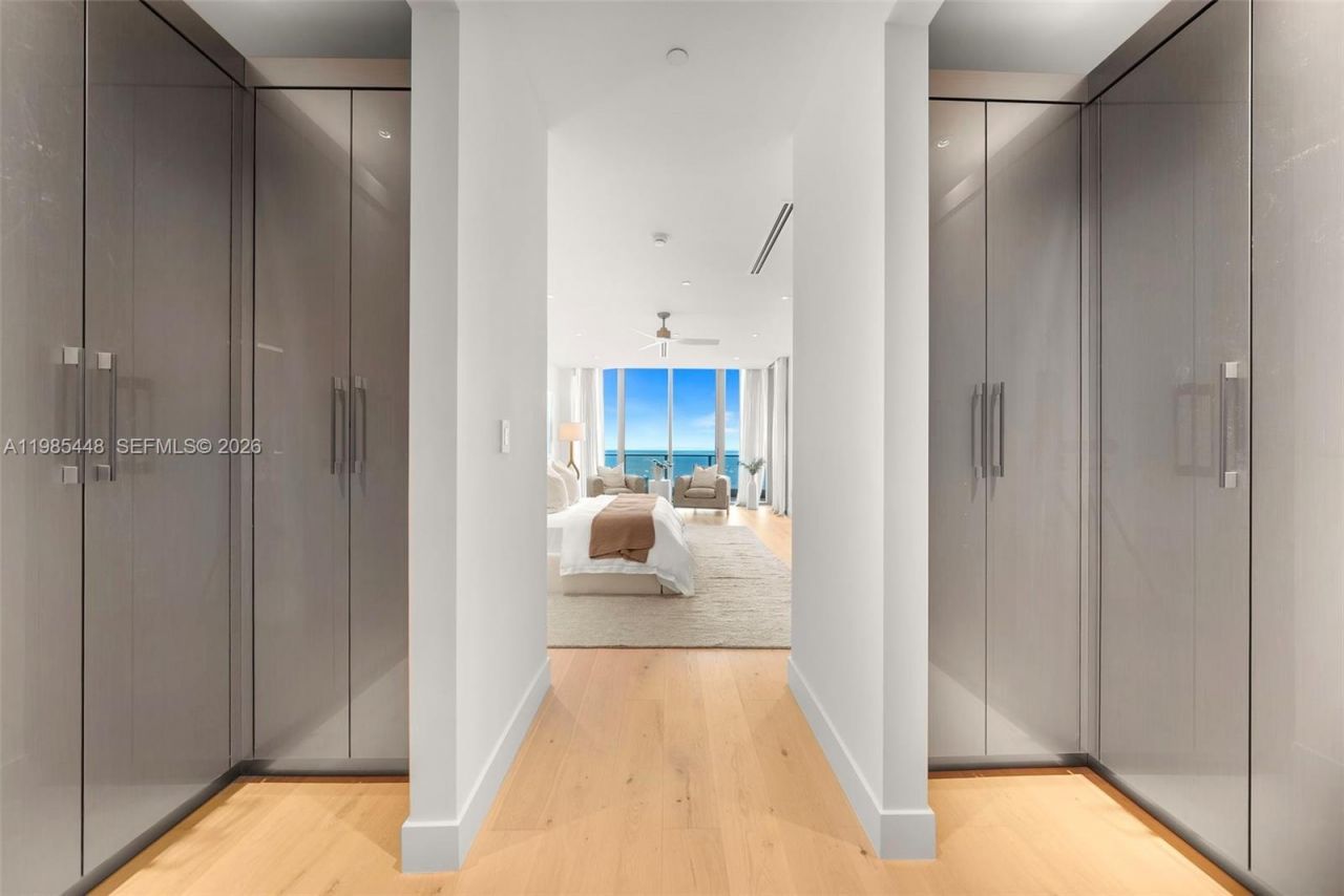 2627 S Bayshore Dr , Unit 2904, Miami, FL 33133 Photo