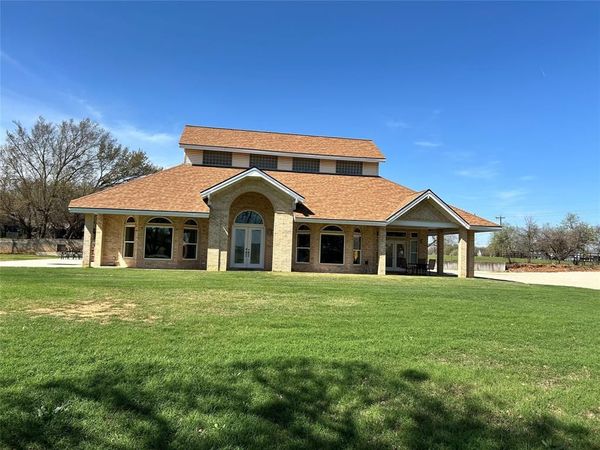 9805 Eldorado Drive, Burleson, TX 76028