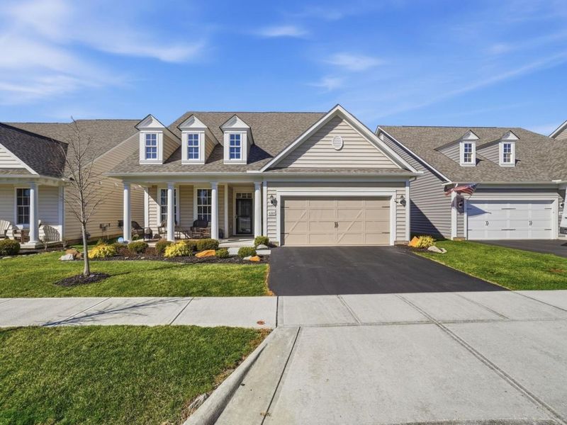 6321 Callaway Square E, New Albany, OH 43054 Photo 2