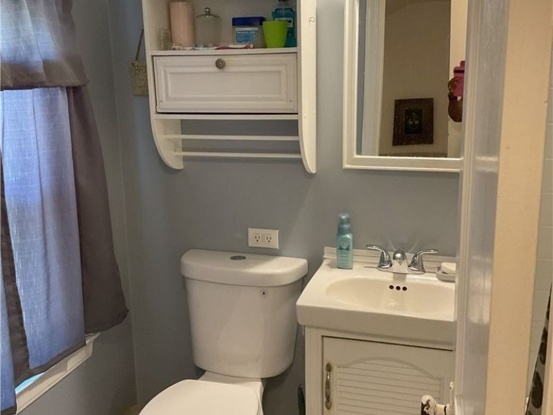 19409 Cherokee Avenue, Cleveland, OH 44119 Photo 8