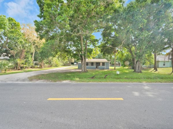 4851 Kirby Loop Road, Unit A, Fort Pierce, FL 34981