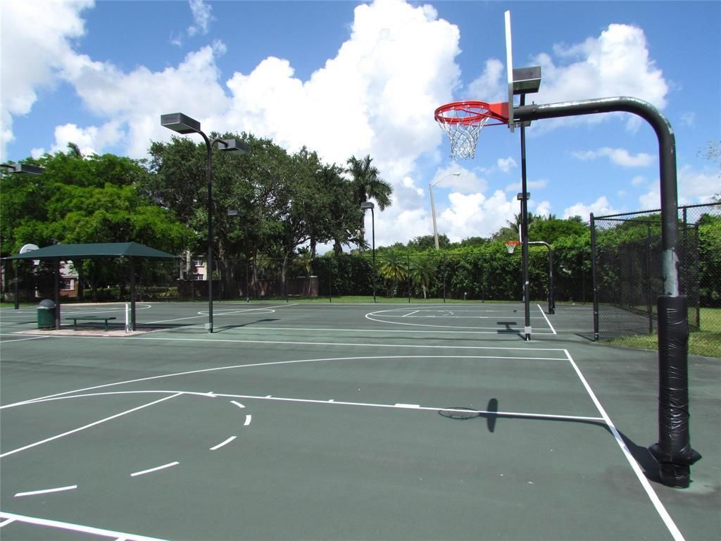 1589 NW 121st Drive, Coral Springs, FL 33071 Photo