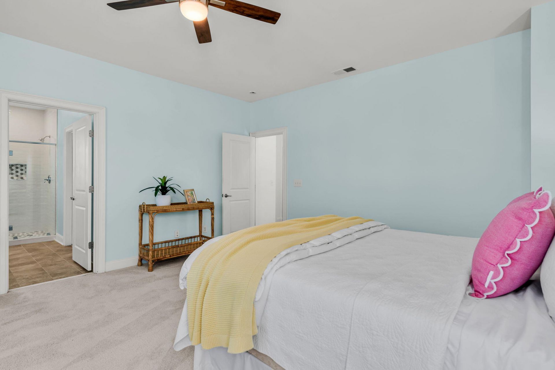 1876 Village Crossing Drive Photo 32