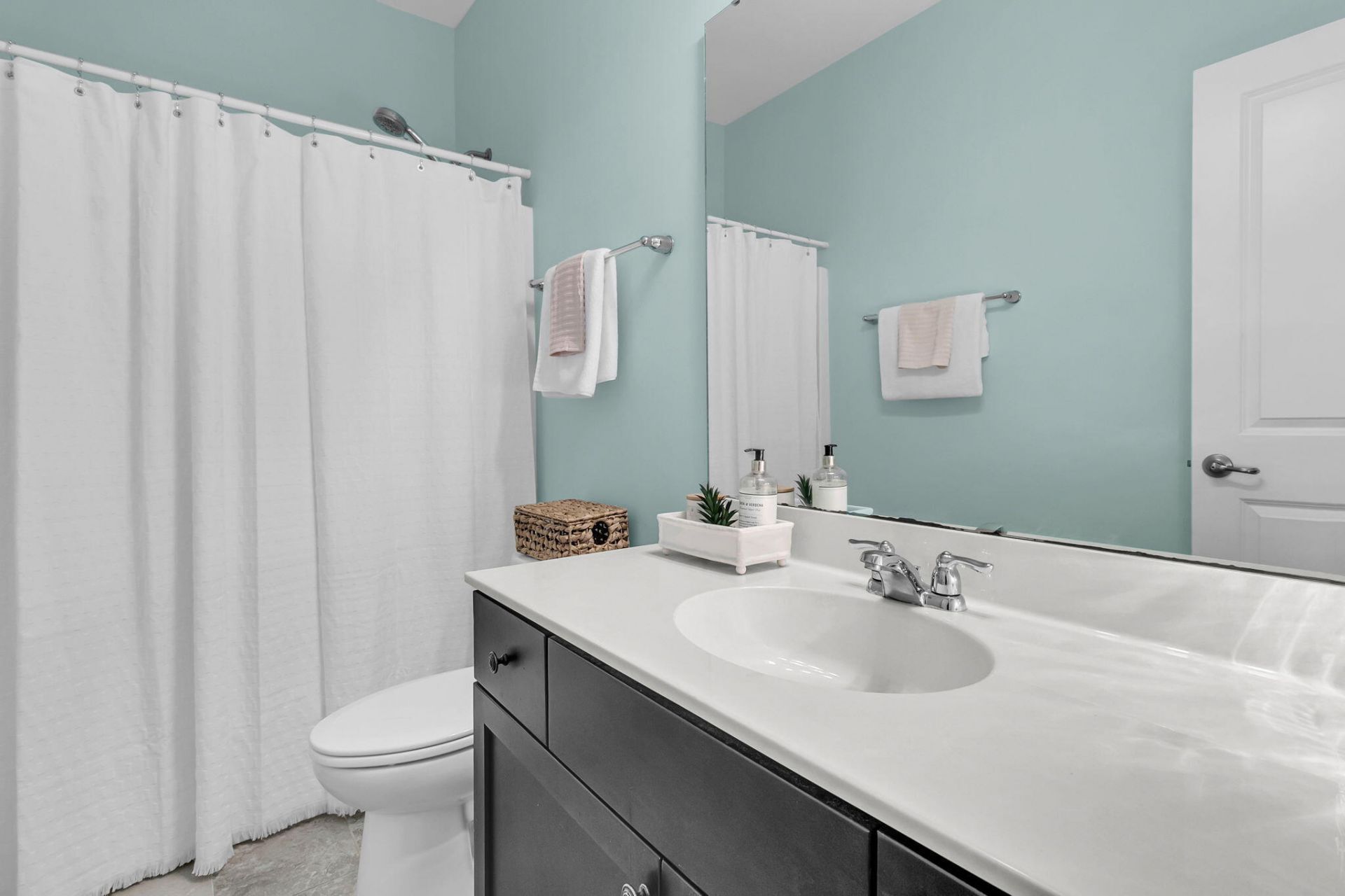 1876 Village Crossing Drive Photo 37