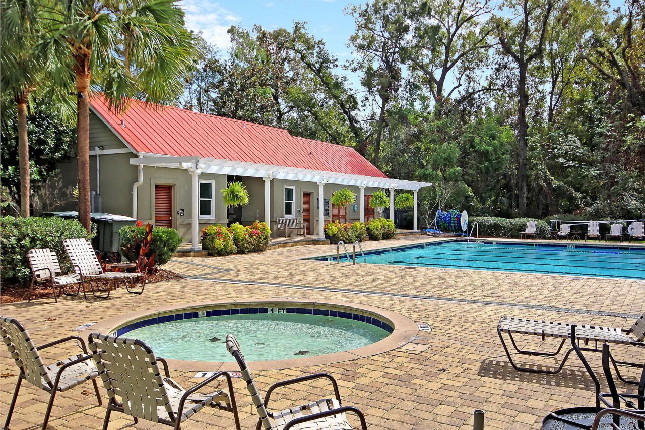 1876 Village Crossing Drive Photo 55