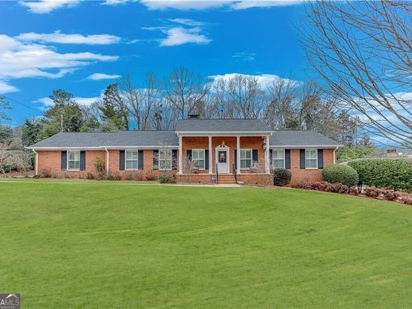 1376 Burns Drive, Gainesville, GA 30501