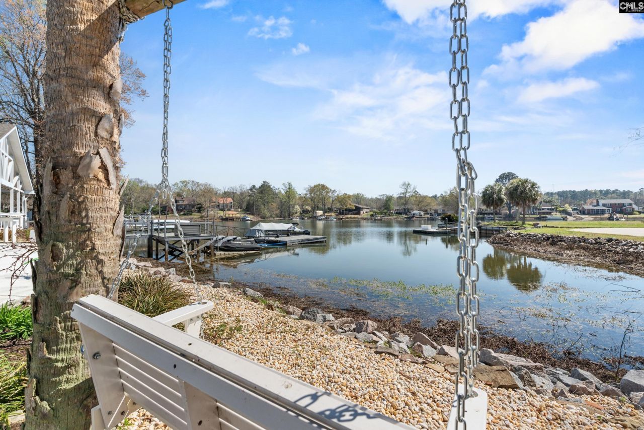 120 Blackburn Road W Photo 15