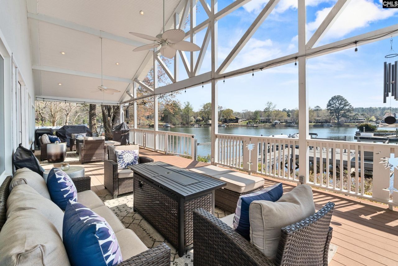 120 Blackburn Road W Photo 17