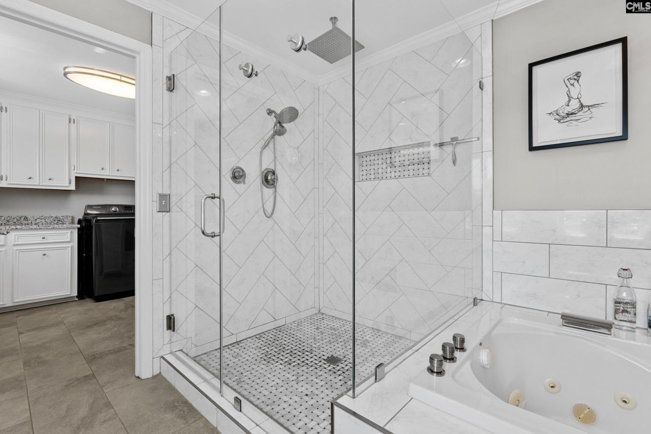 120 Blackburn Road W Photo 52