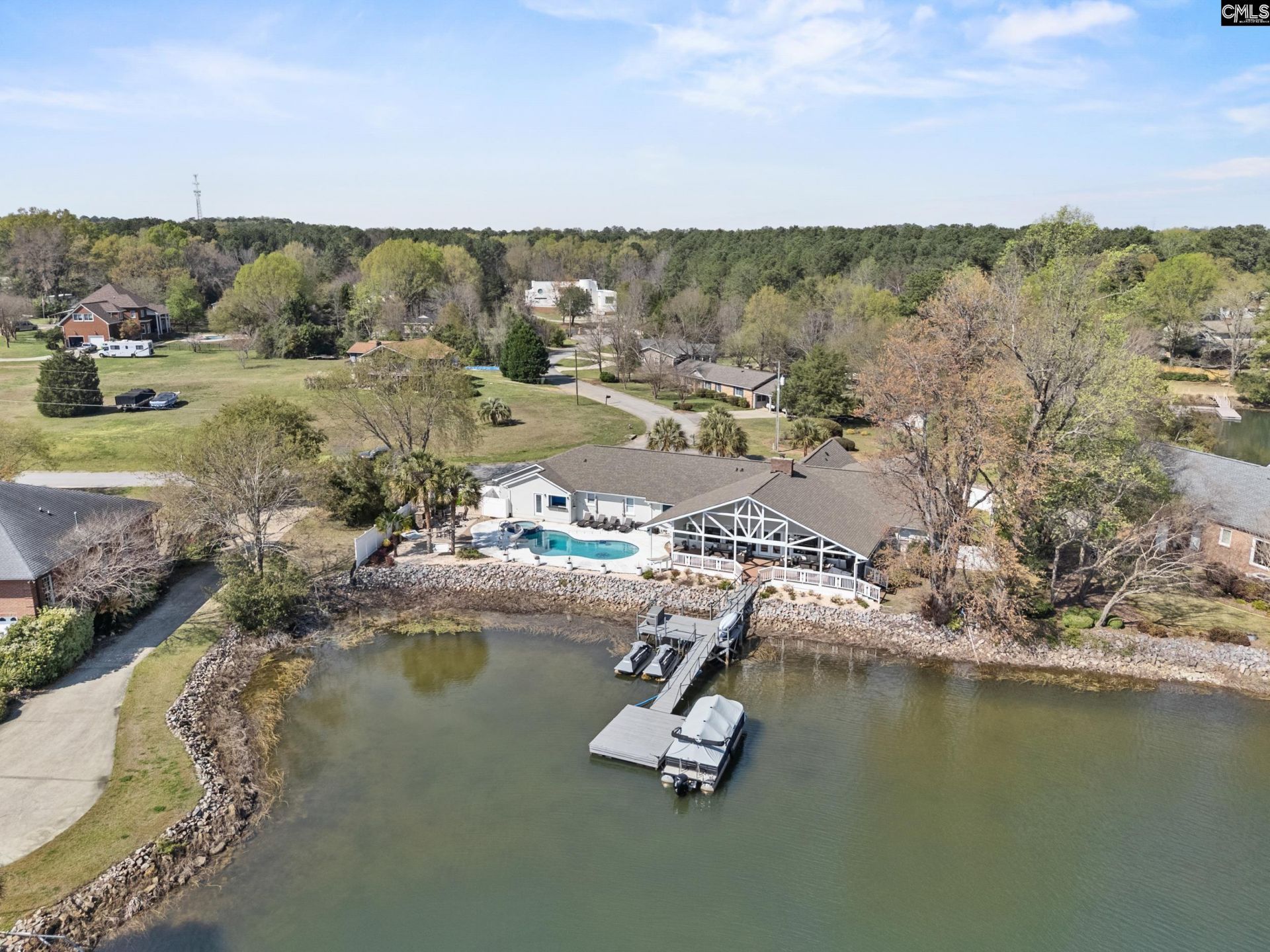 120 Blackburn Road W Photo 60