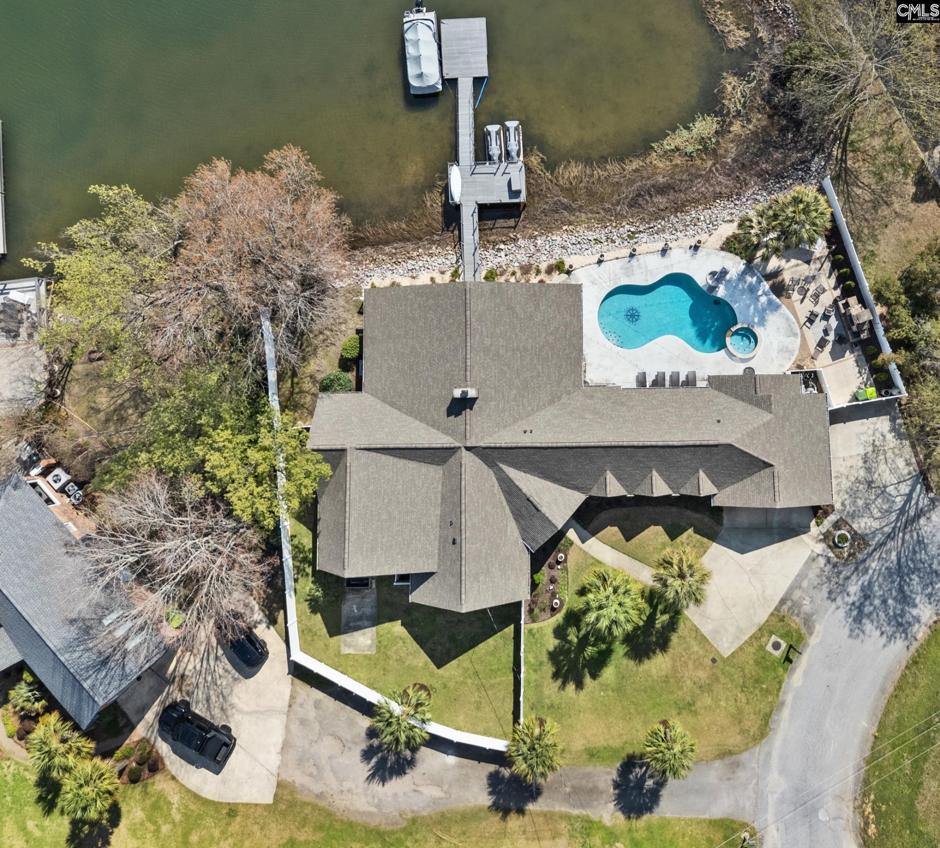 120 Blackburn Road W Photo 63