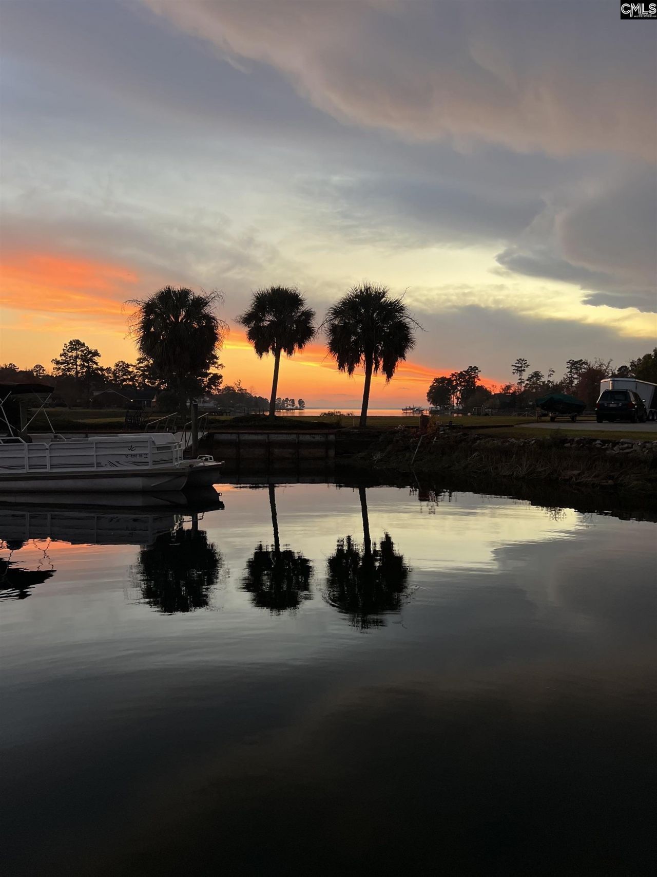 120 Blackburn Road W Photo 64