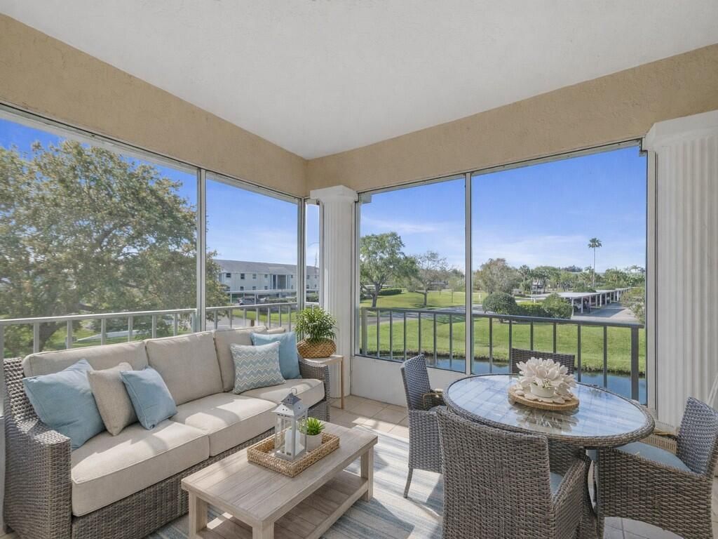373 N Grove Isle Circle, Unit 373, Vero Beach, FL 32962 Photo