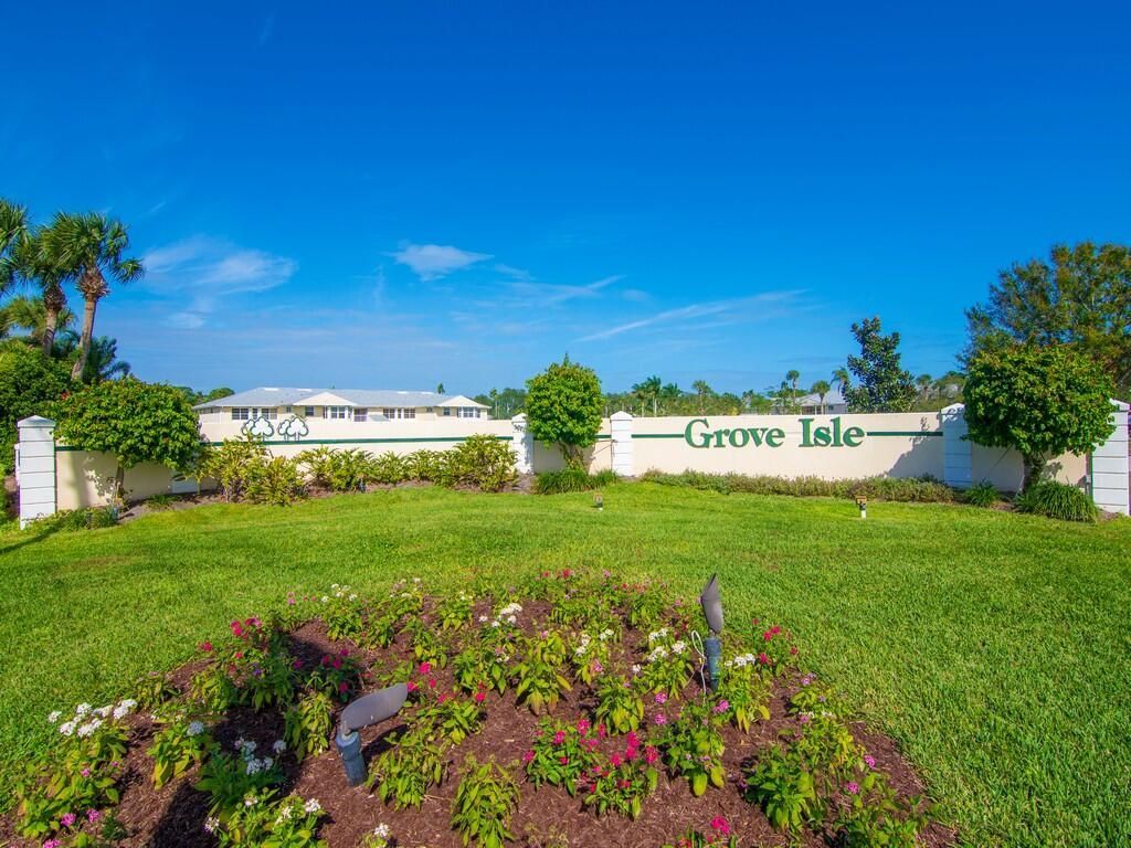 373 N Grove Isle Circle, Unit 373, Vero Beach, FL 32962 Photo
