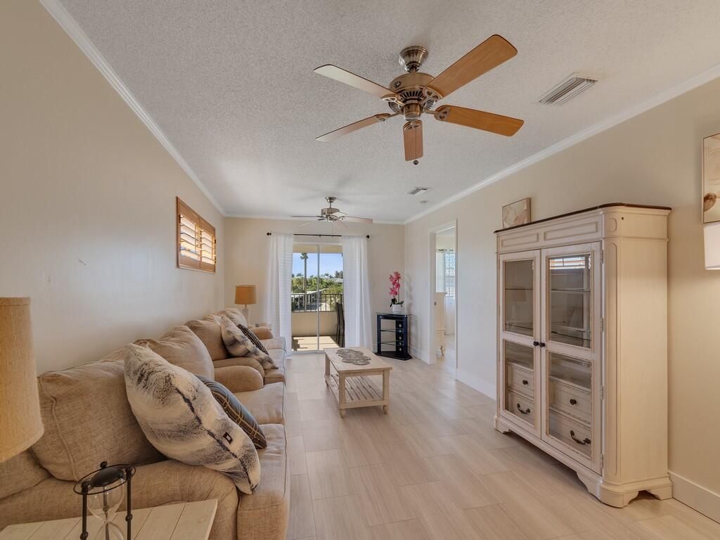 373 N Grove Isle Circle, Unit 373, Vero Beach, FL 32962 Photo