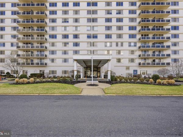 1840 1201 FRONTAGE , Unit 1201, CHERRY HILL, NJ 08034