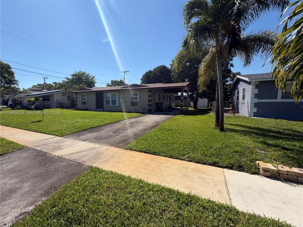 4910 NW 15th Ct, Lauderhill, FL 33313