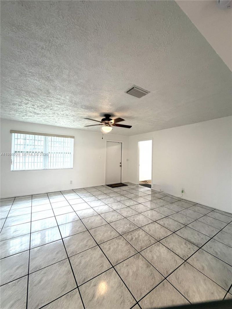 4910 NW 15th Ct, Lauderhill, FL 33313 Photo
