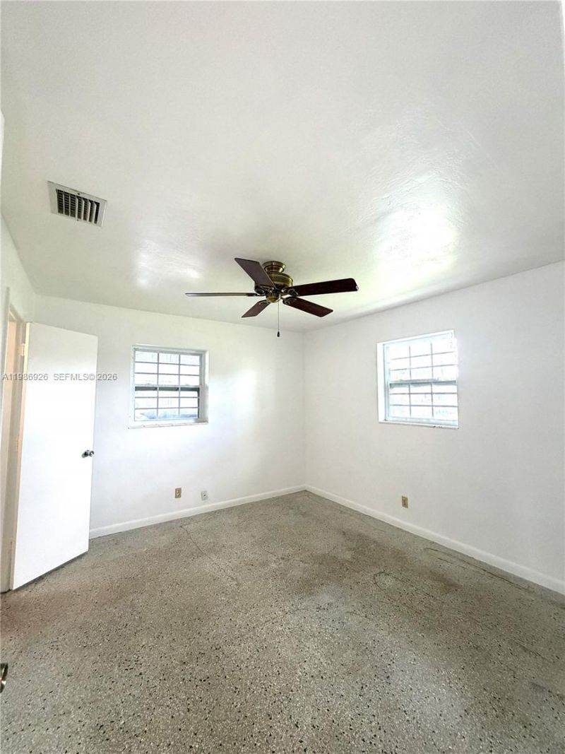 4910 NW 15th Ct, Lauderhill, FL 33313 Photo