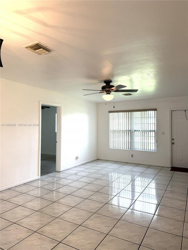 4910 NW 15th Ct, Lauderhill, FL 33313 Photo
