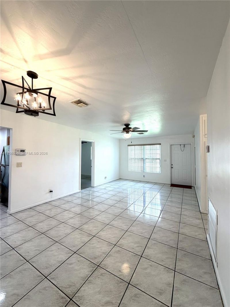 4910 NW 15th Ct, Lauderhill, FL 33313 Photo