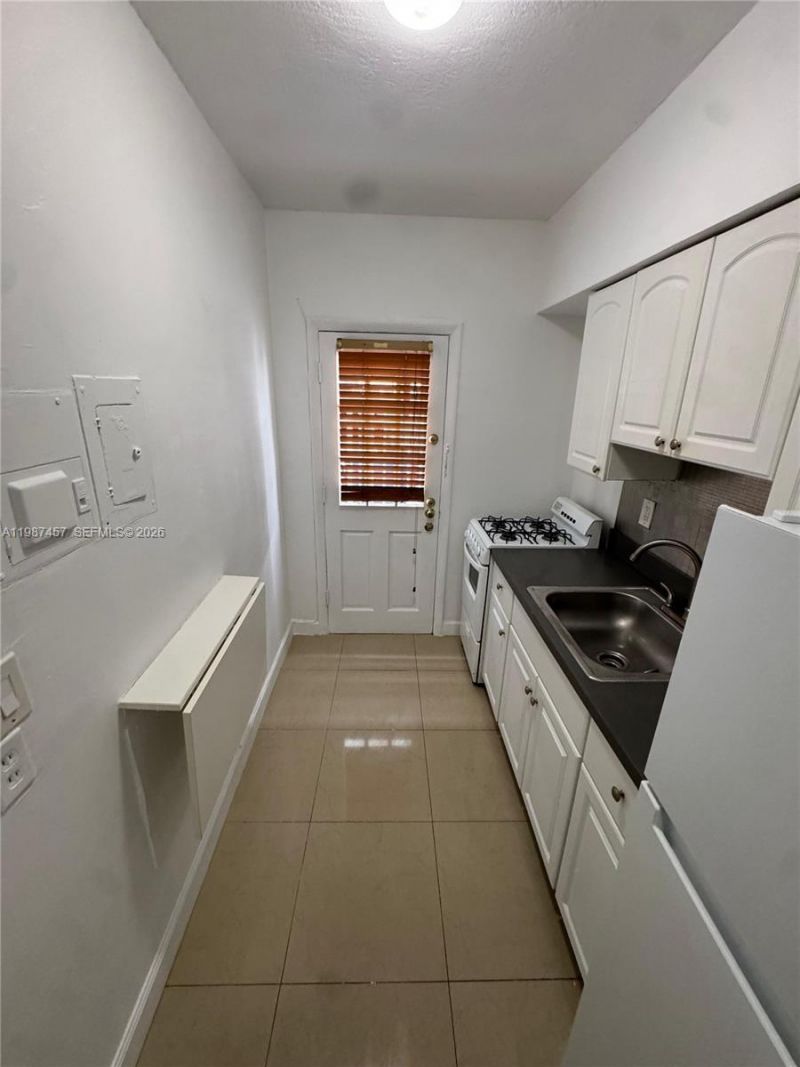 1611 West Ave, Unit 6, Miami Beach, FL 33139 Photo