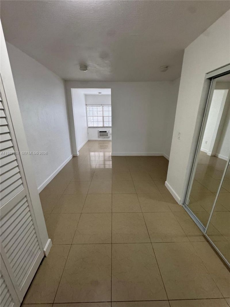 1611 West Ave, Unit 6, Miami Beach, FL 33139 Photo