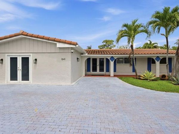 1641 NE 56th Court, Fort Lauderdale, FL 33334