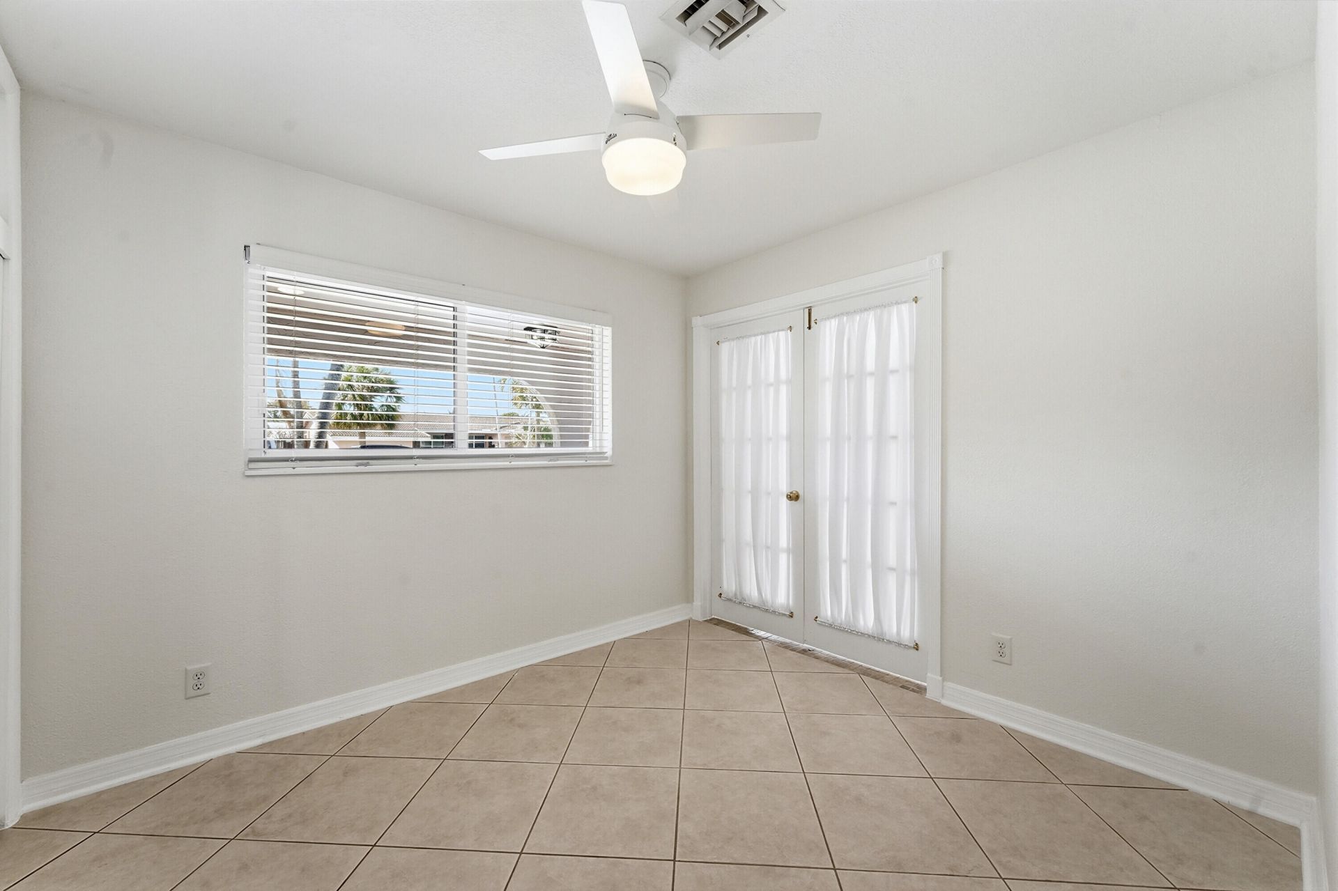 1641 NE 56th Court, Fort Lauderdale, FL 33334 Photo