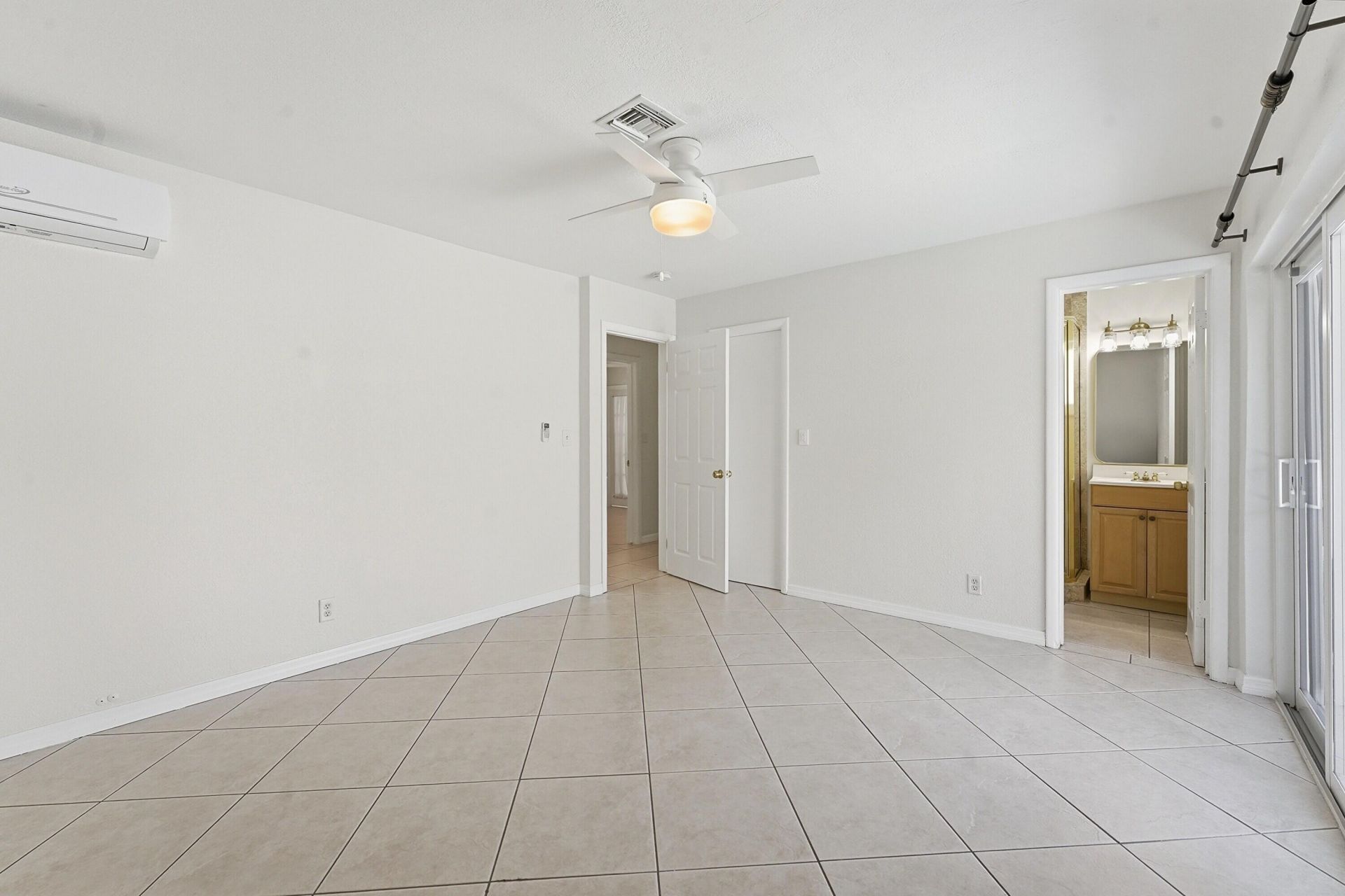 1641 NE 56th Court, Fort Lauderdale, FL 33334 Photo