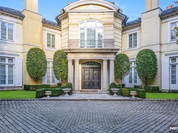 38 Rio Vista Drive, ALPINE, NJ 07620