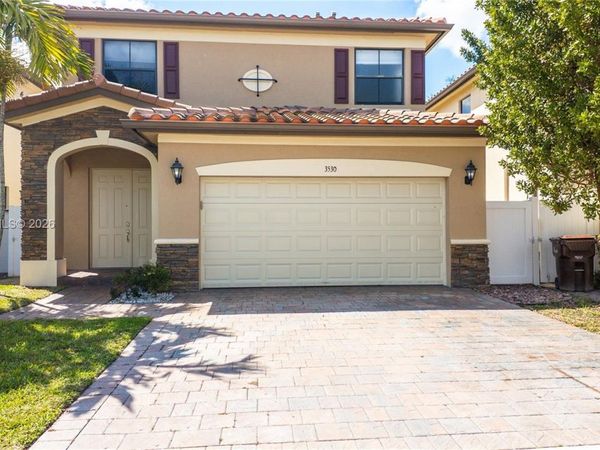 3530 W 88th St , Unit 3530, Hialeah, FL 33018