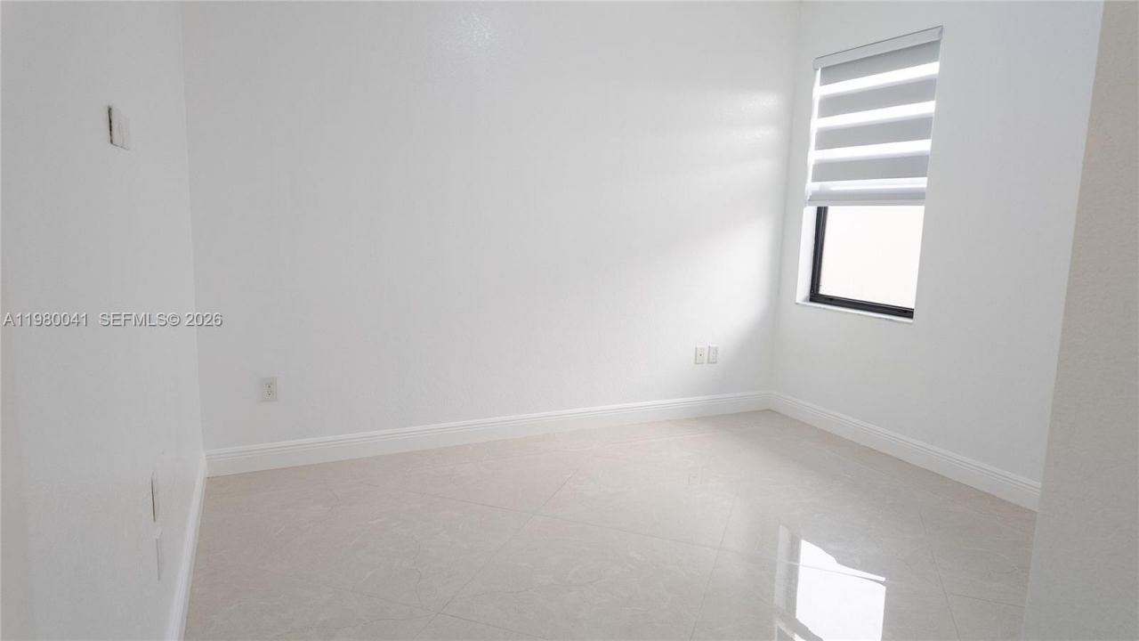 3530 W 88th St , Unit 3530, Hialeah, FL 33018 Photo