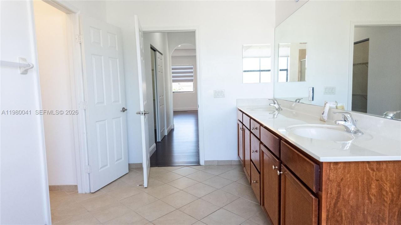 3530 W 88th St , Unit 3530, Hialeah, FL 33018 Photo