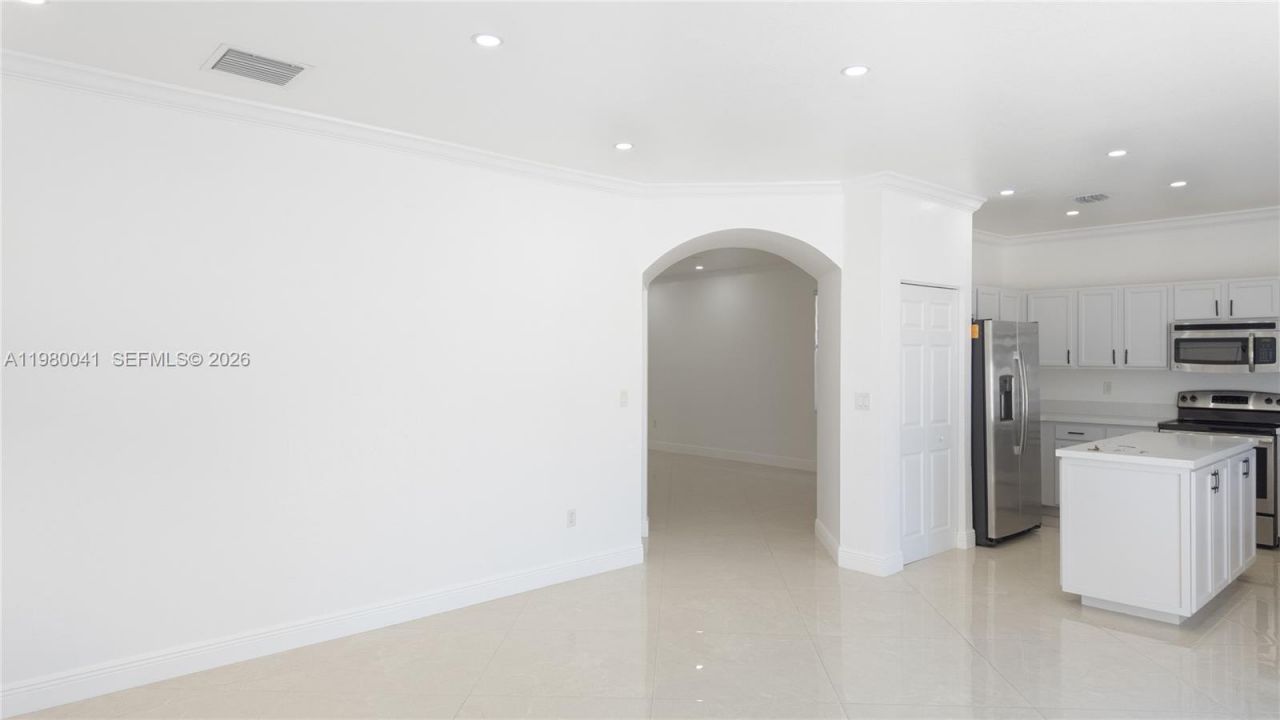 3530 W 88th St , Unit 3530, Hialeah, FL 33018 Photo