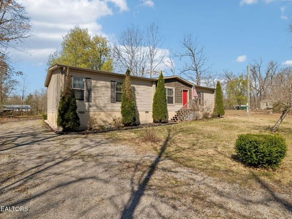 89 Poplar Drive, Beechgrove, TN 37018